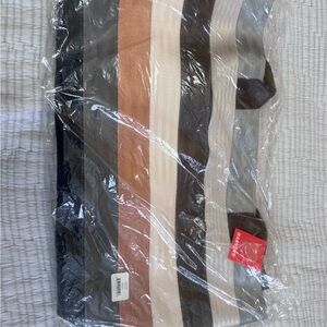 Harveys Multicolor Striped Travel Bag